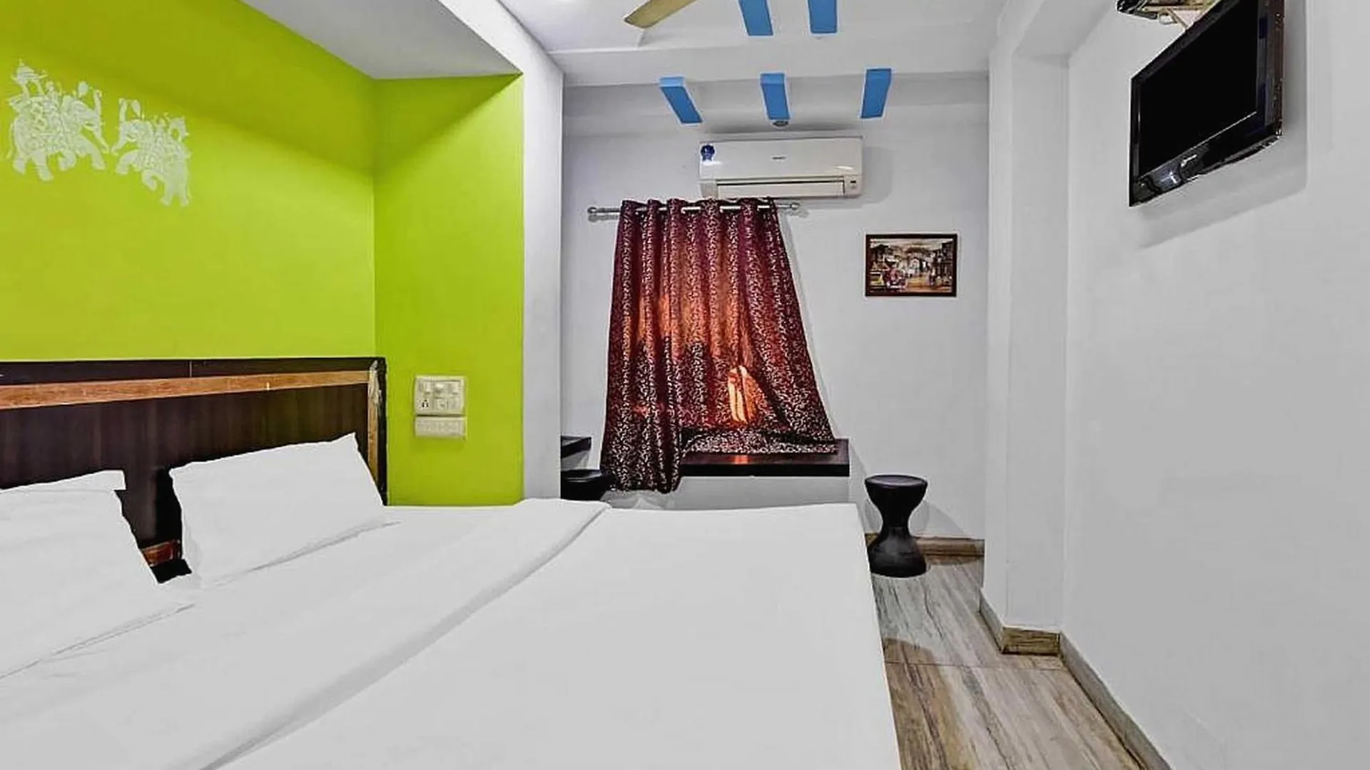 Hotel O Royal Surbhi Udaipur