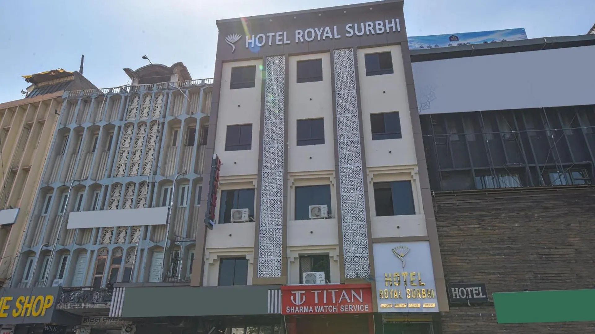***  Hotel O Royal Surbhi Udaipur Hindistan